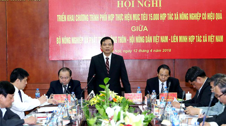 Bộ trưởng Bộ NN&PTNT Nguyễn Xuân Cường phát biểu tại Lễ ký kết