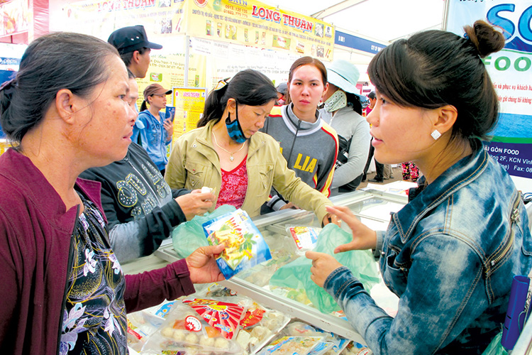 Nhờ các chương trình xúc tiến thương mại, hàng Việt phủ khắp thị trường nông thôn